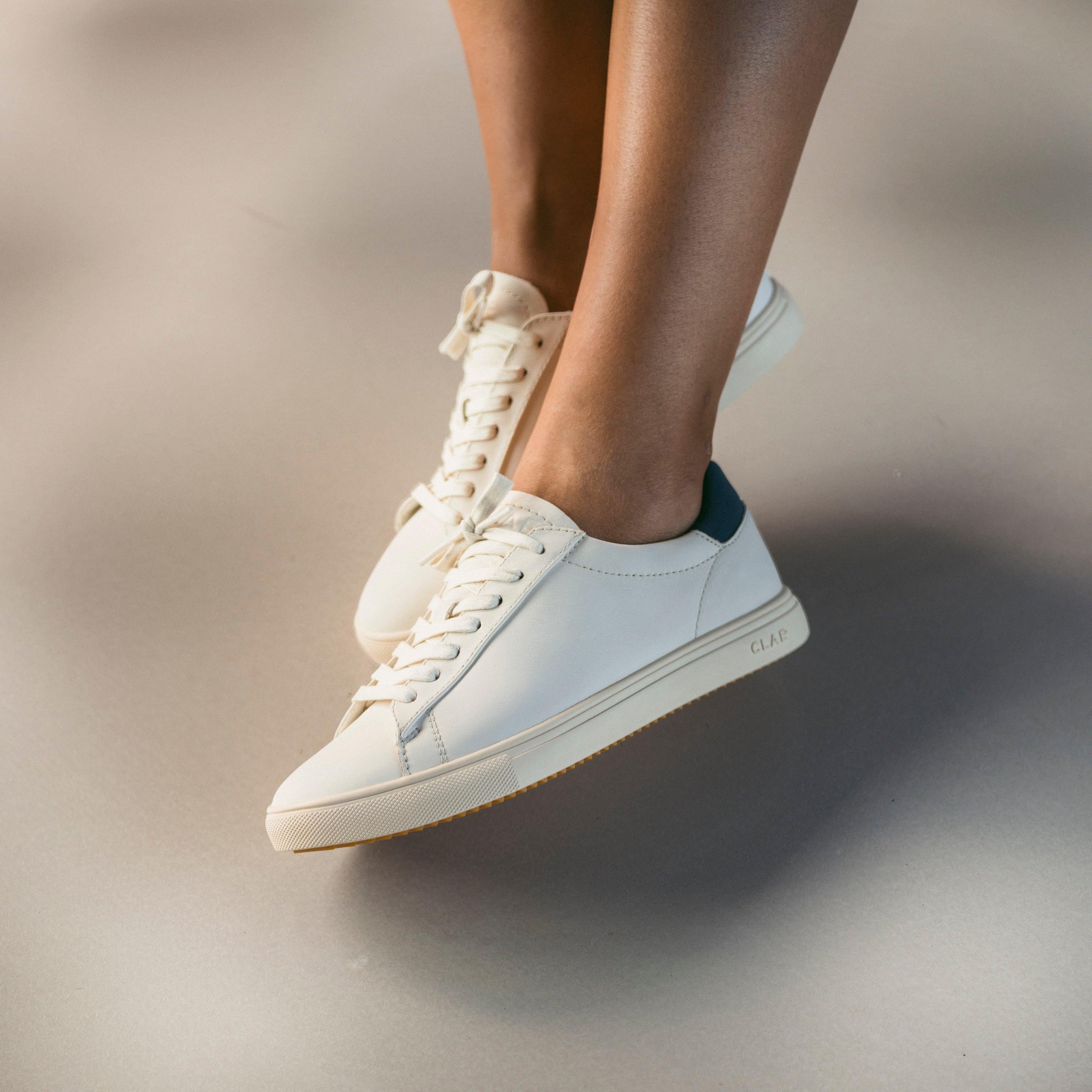 BRADLEY ESSENTIALS - CLAE