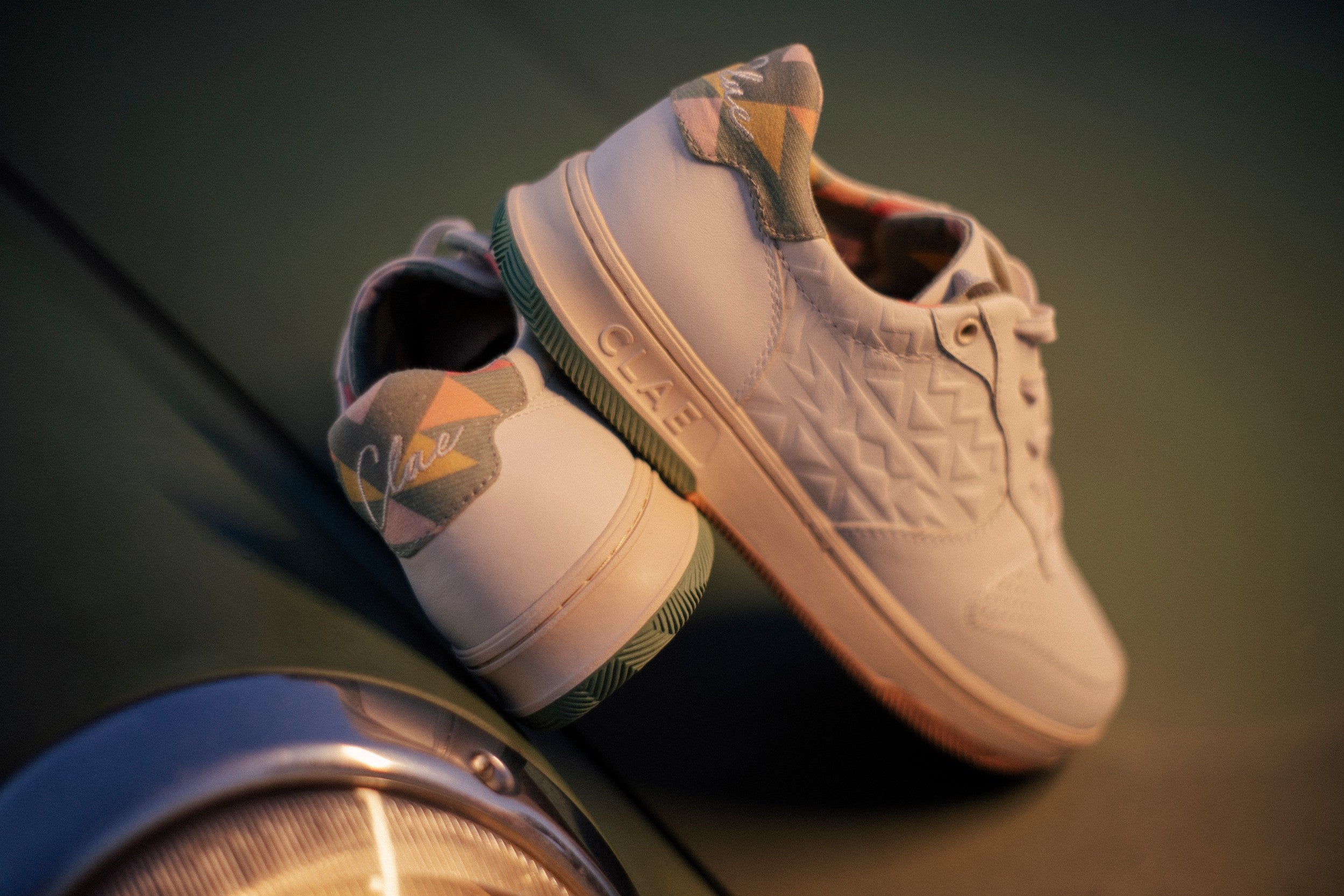 MALONE - CLAE