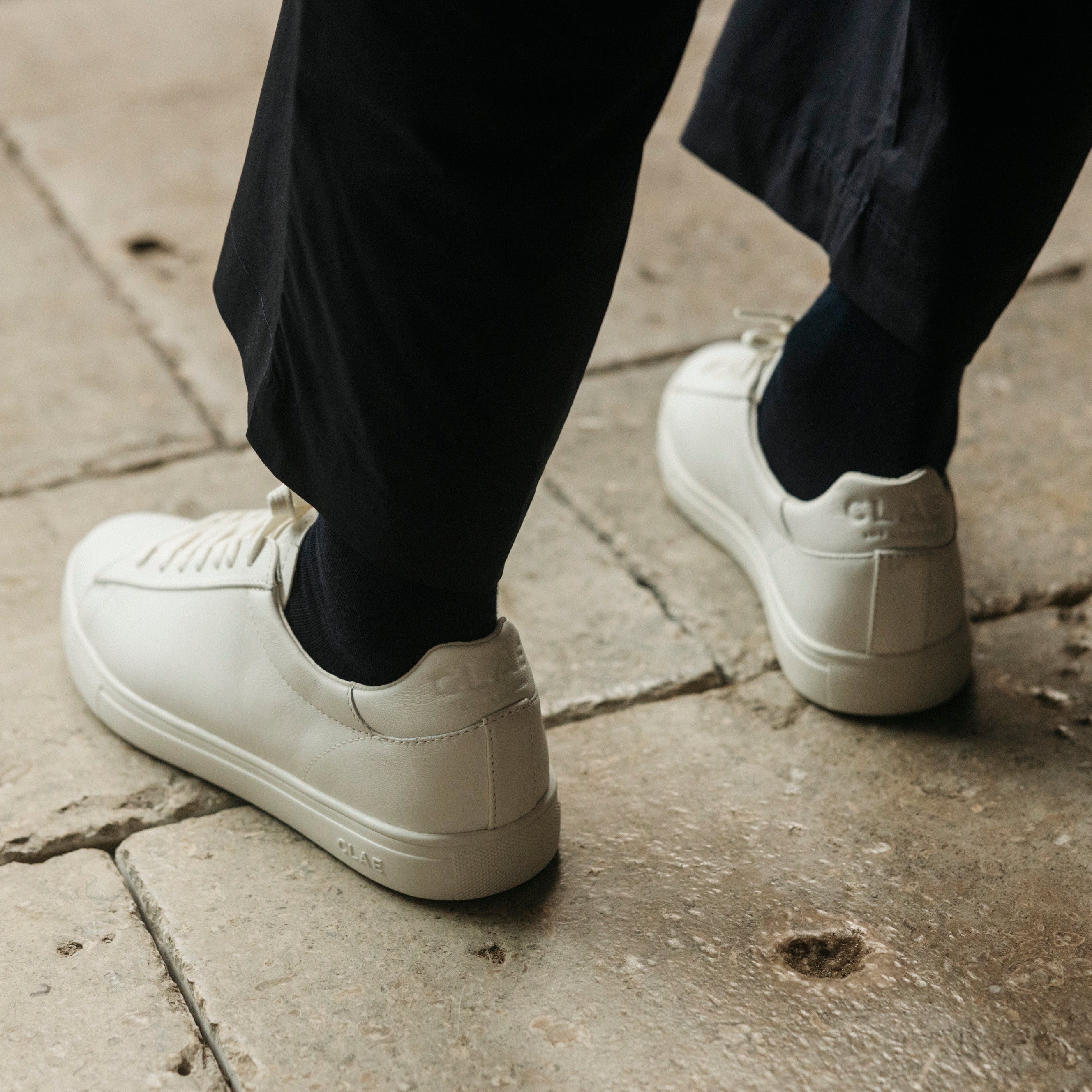 BRADLEY ESSENTIALS - CLAE