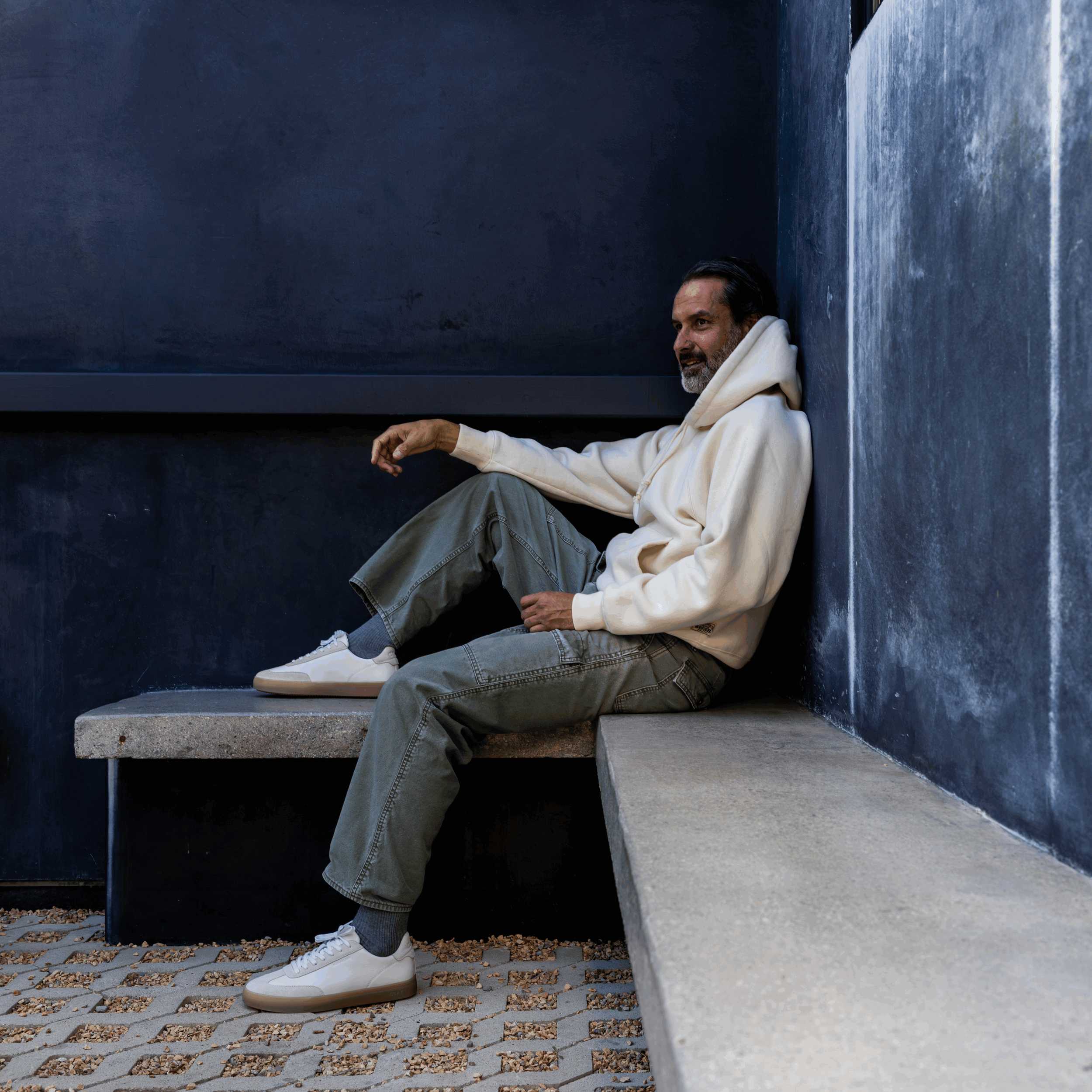 Deane court shoe in White Silver Mink Clear worn in casual lifestyle setting, highlighting comfort, durability, and premium materials.